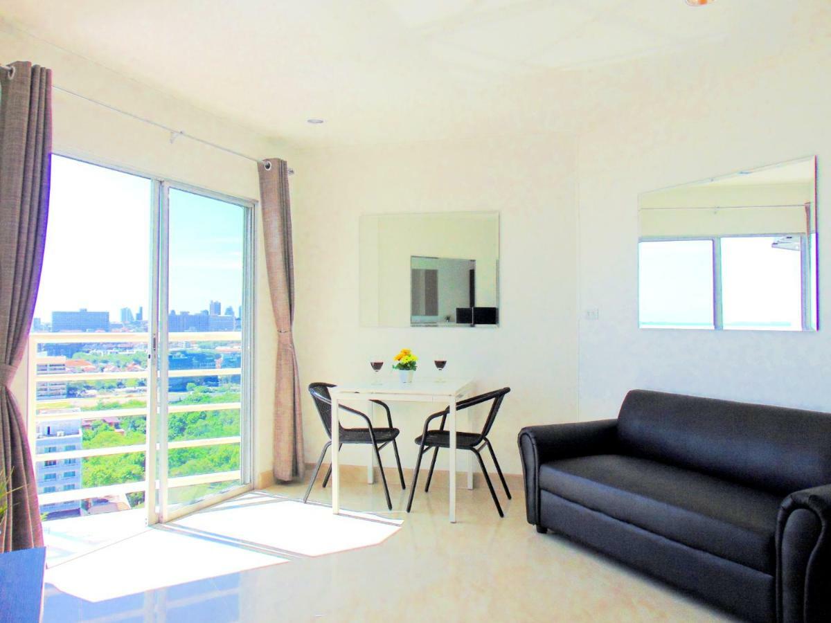 Sea View Beachfront Condos Pattaya Jomtien Beach Exterior foto